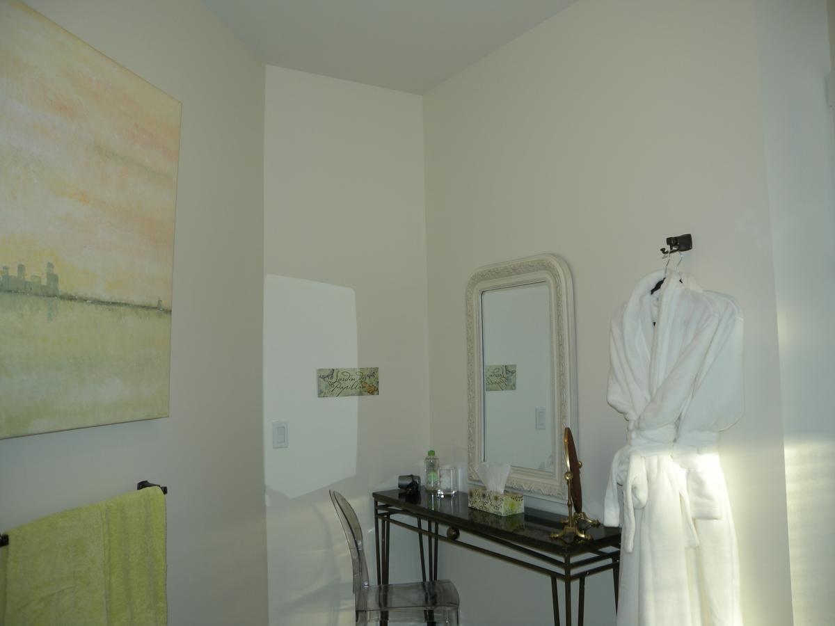 Collins House B And B Ganges Extérieur photo